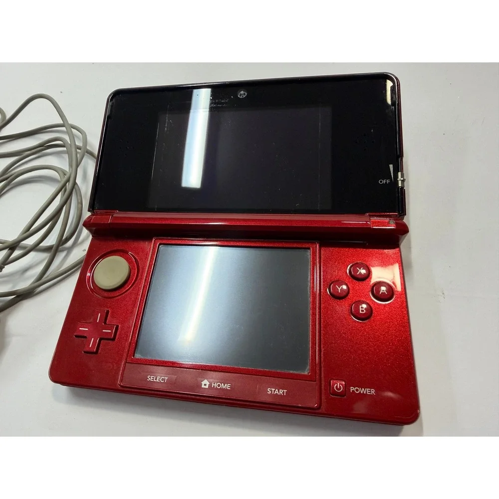 Nintendo 3DS Flame Red Handheld Console CTR-001 USA with AC Adapter Charger